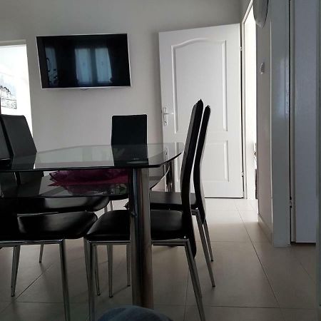 Apartment Dijana Kaštela Eksteriør billede