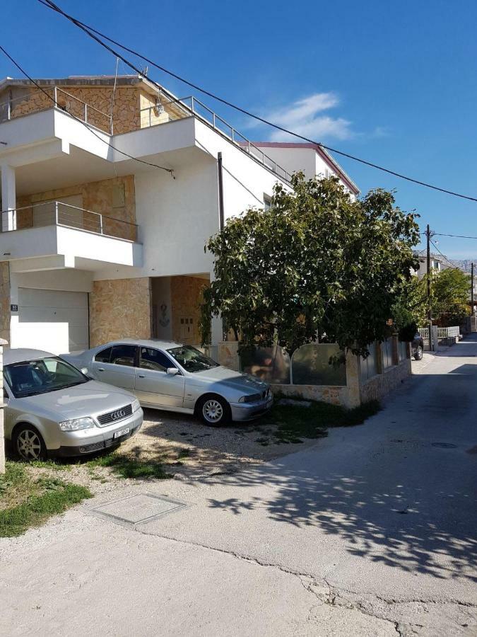 Apartment Dijana Kaštela Eksteriør billede