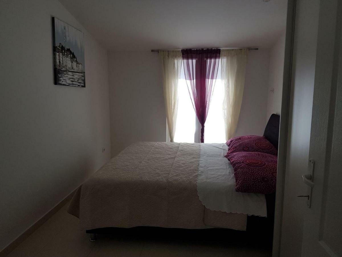 Apartment Dijana Kaštela Eksteriør billede